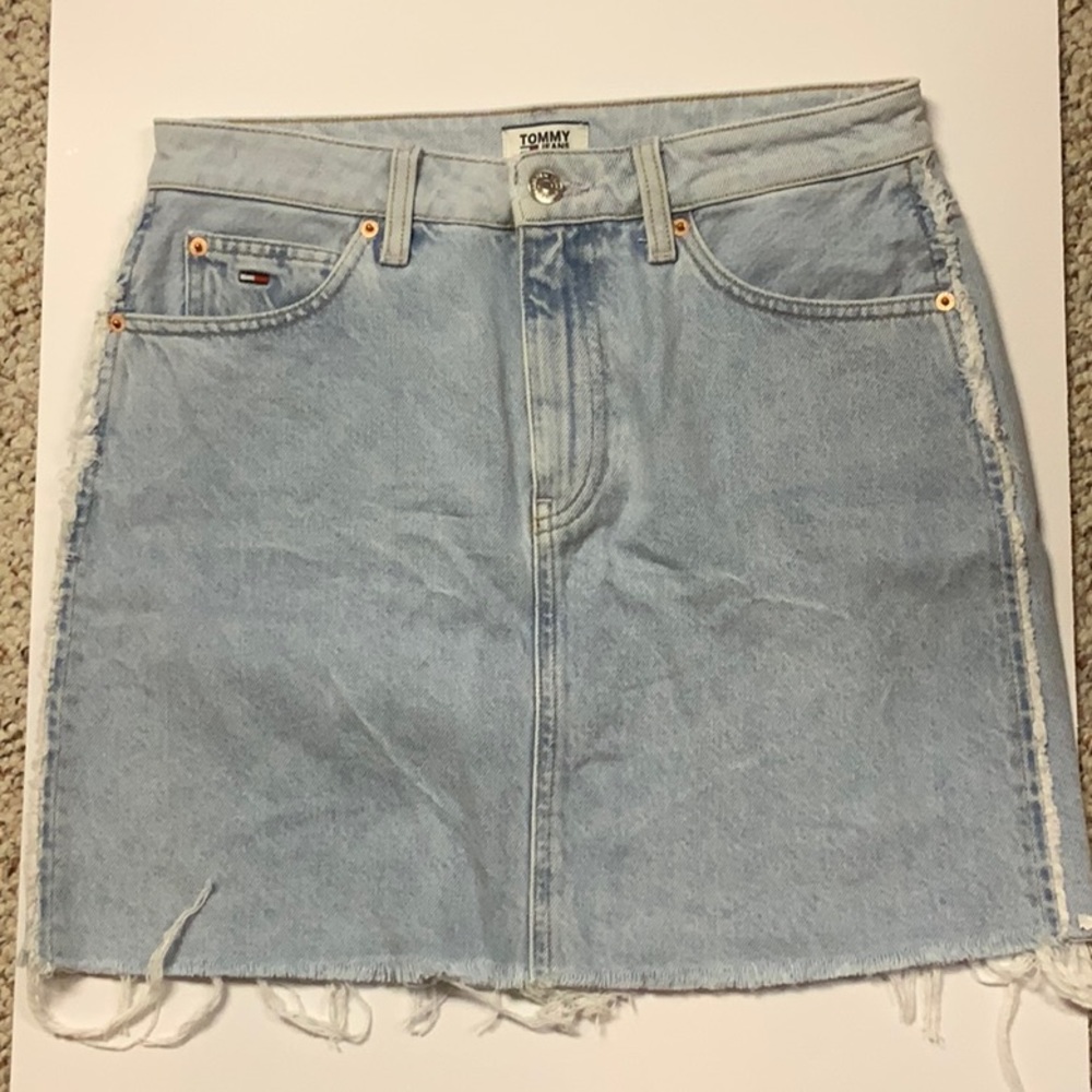 Tommy Hilfiger Denim Skirt Distressed Washed Blue Size 27
